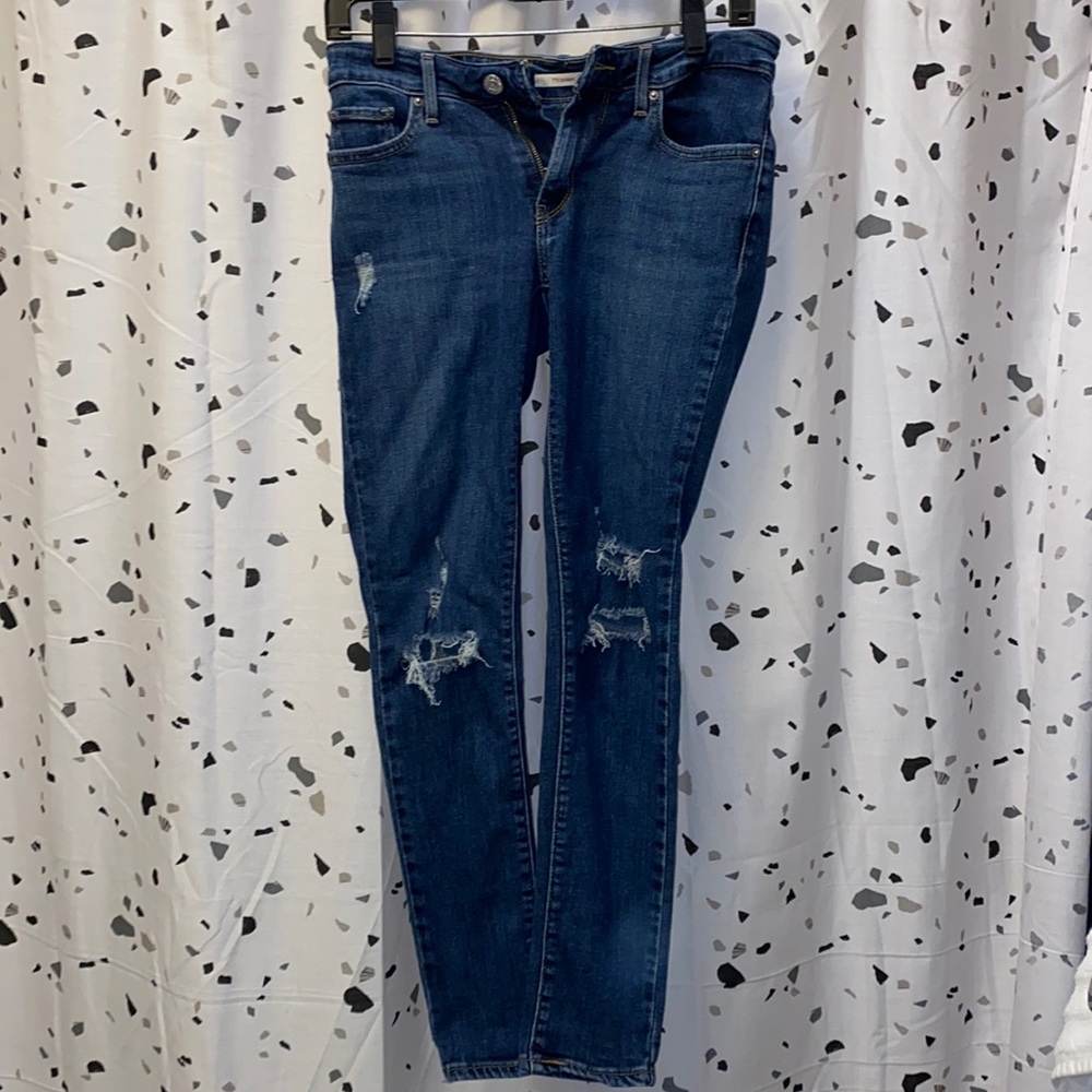 Levi’s Capris